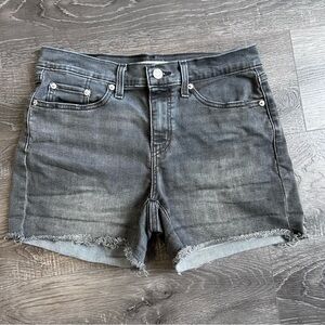 Levi Strauss & Co. Women's Black Mid Length Jean Shorts Size 28